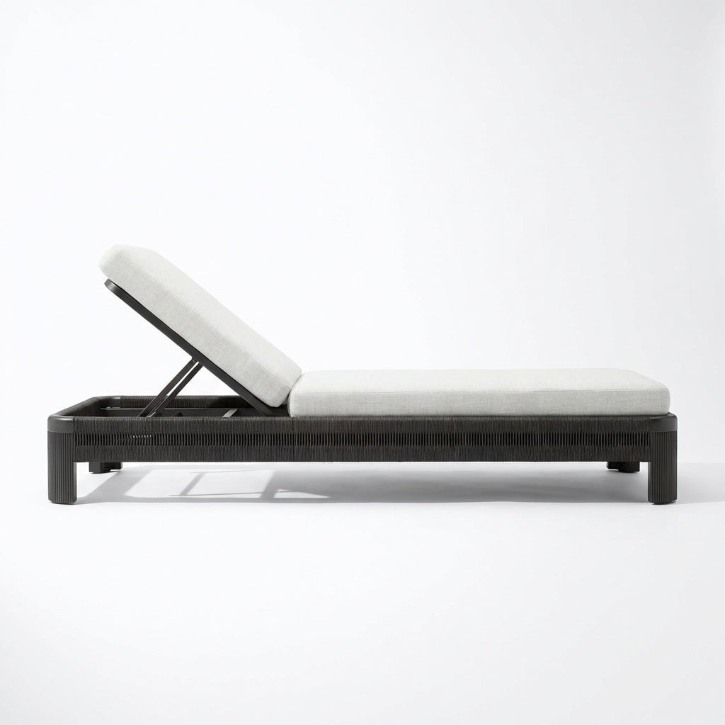 Altair Sun Lounger — side view