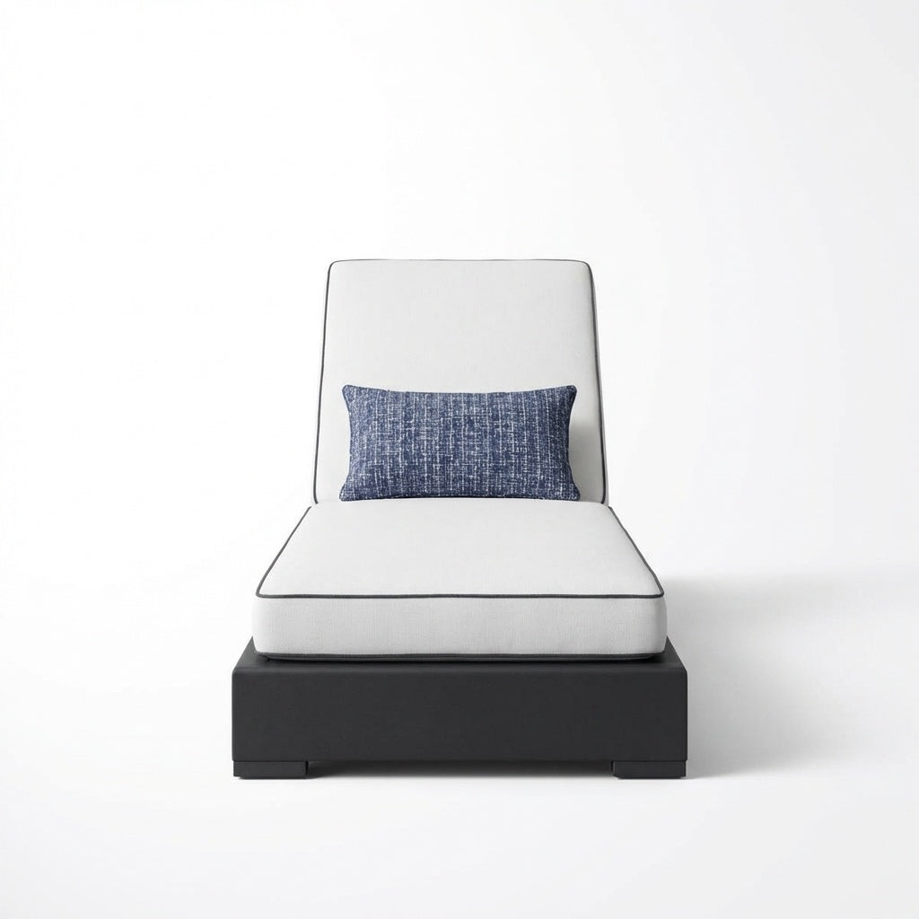 Arco Sun Lounger — front view